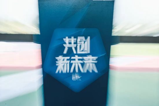 久久精国产